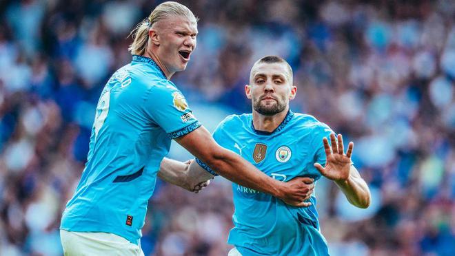 港足冲击东 港足冲击东