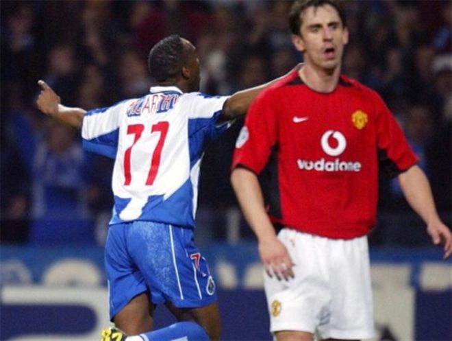 充满悬念与 充满悬念与